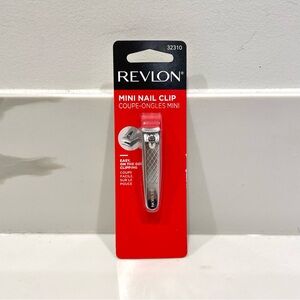 🟢10/$30 NEW Revlon Mini Nail Clip